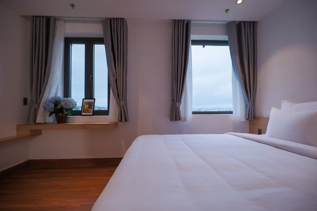 Deluxe Double Room gallery photo - DAWN Hotel Dalat