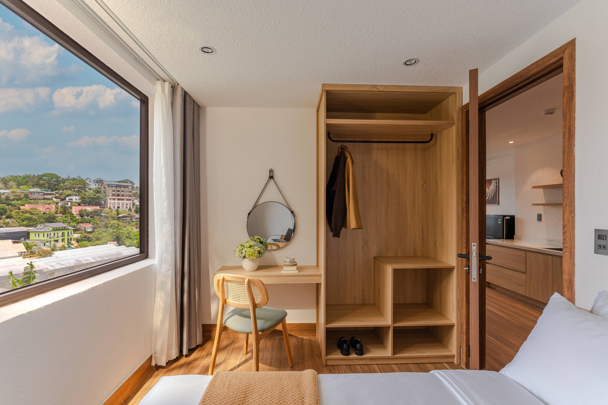2-Bedroom Family Apartment - Ảnh thực tế 8