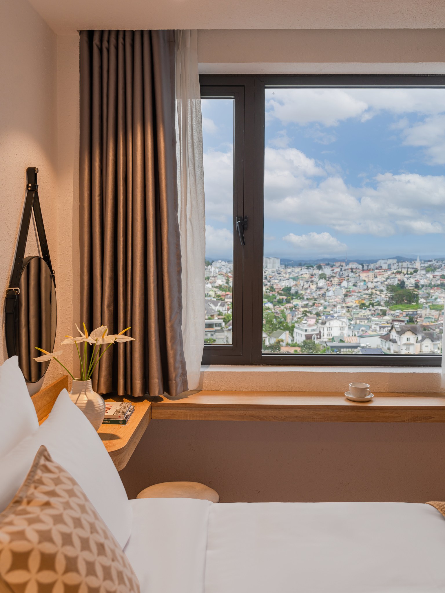Deluxe Double Room - Ảnh thực tế 11