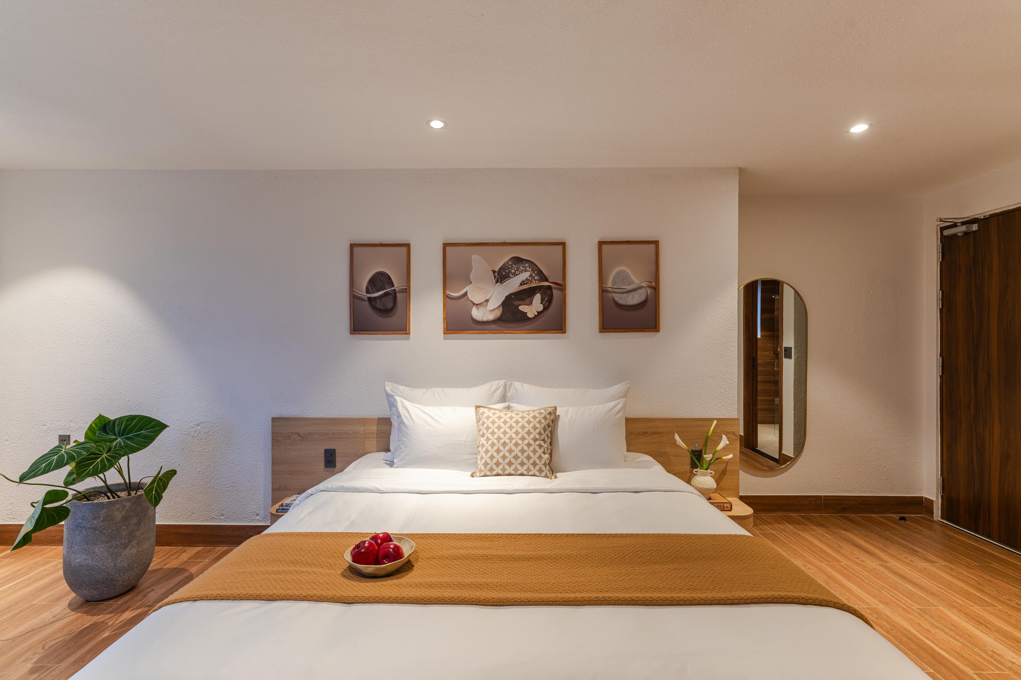Premier Double with Bathtub - Ảnh thực tế 7